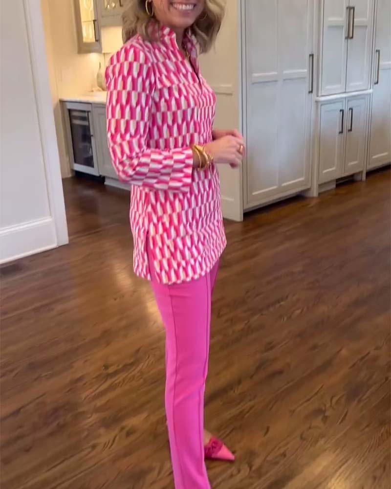 Mønstret top med ståkrave