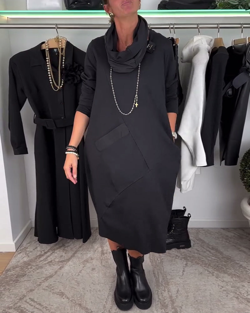 Sort patchwork kjole med stor forlomme