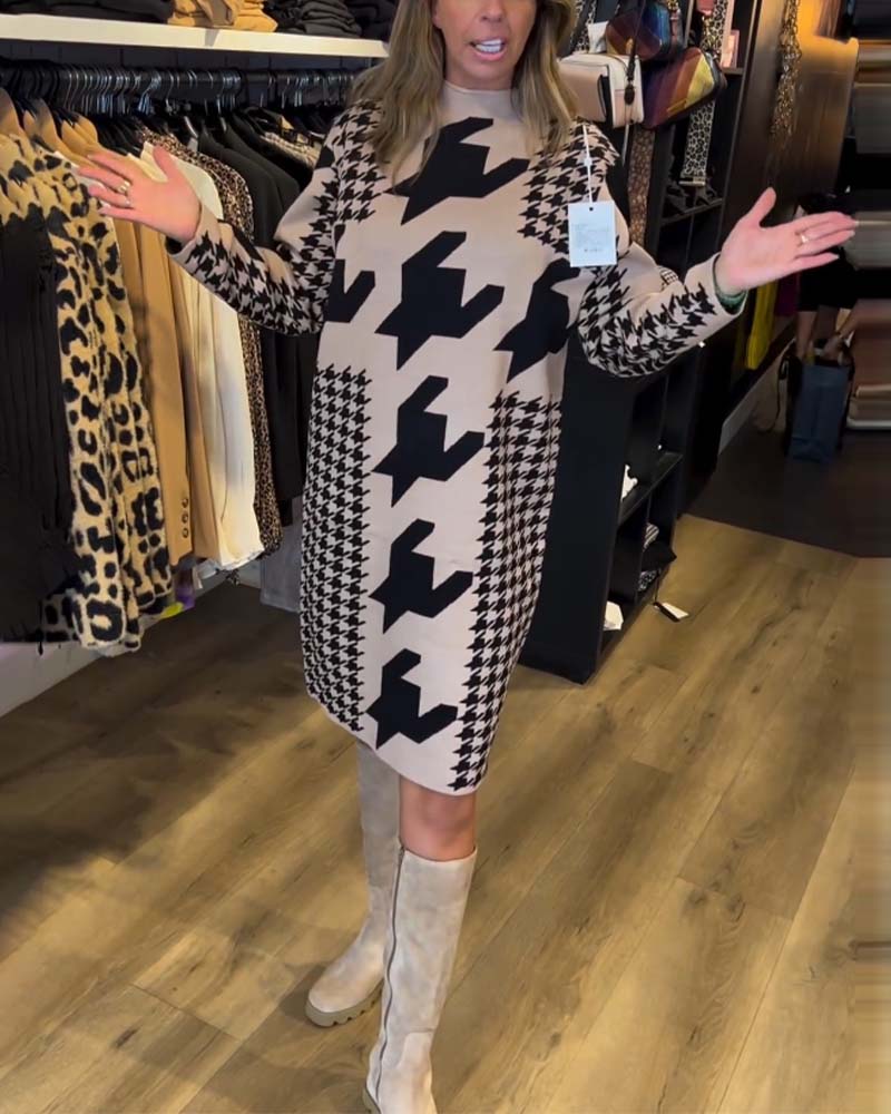 Kjole med Houndstooth -mønster