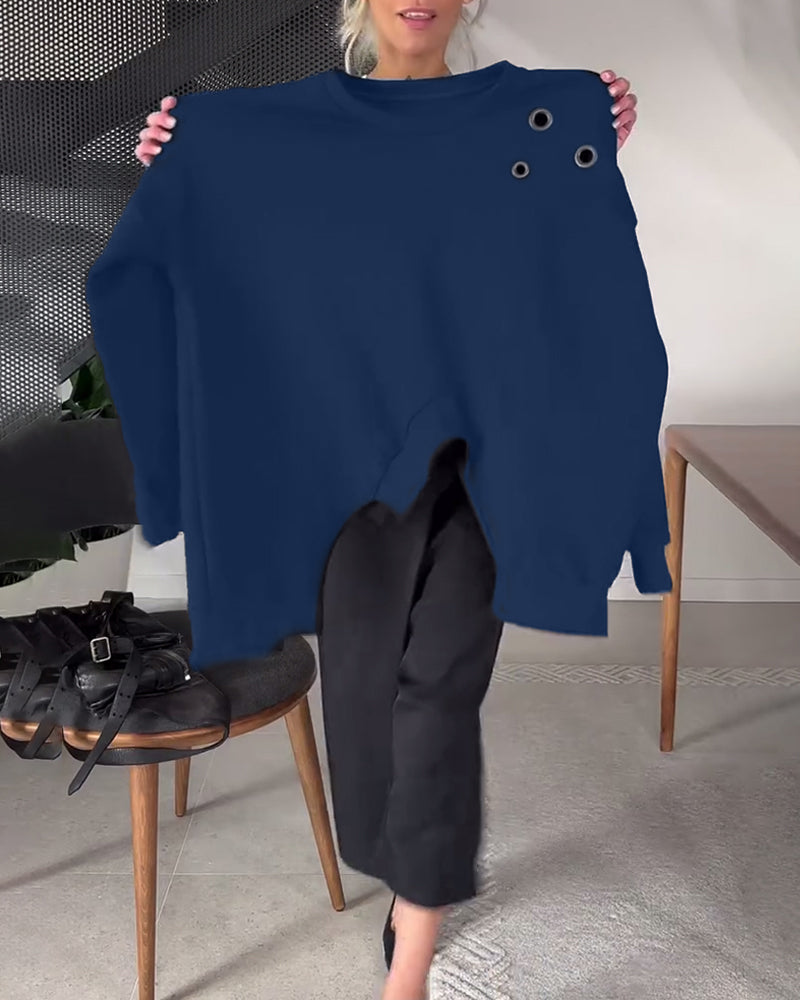 Sort sweater i løs pasform med slids