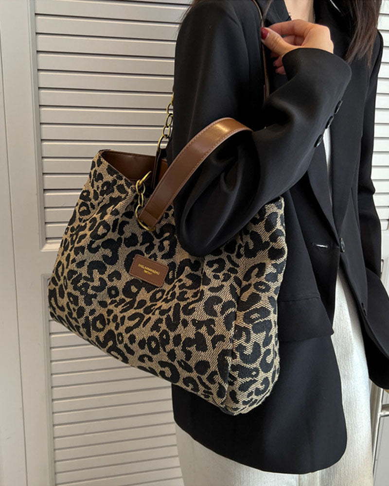 Leopardprint skulder- og underarmstaske