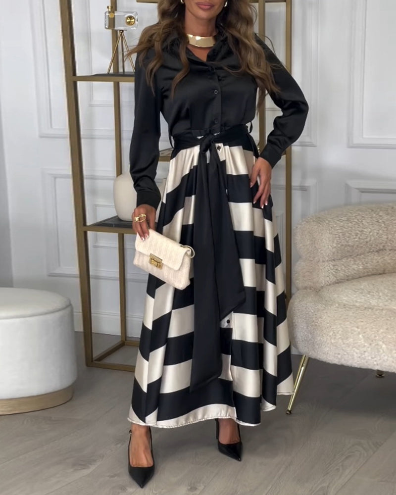 Elegantstribet kjole med taljestrop