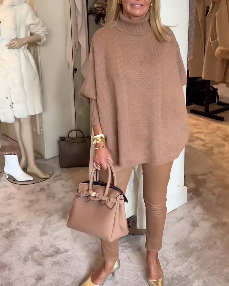 Ensfarvet casual rullekravesweater