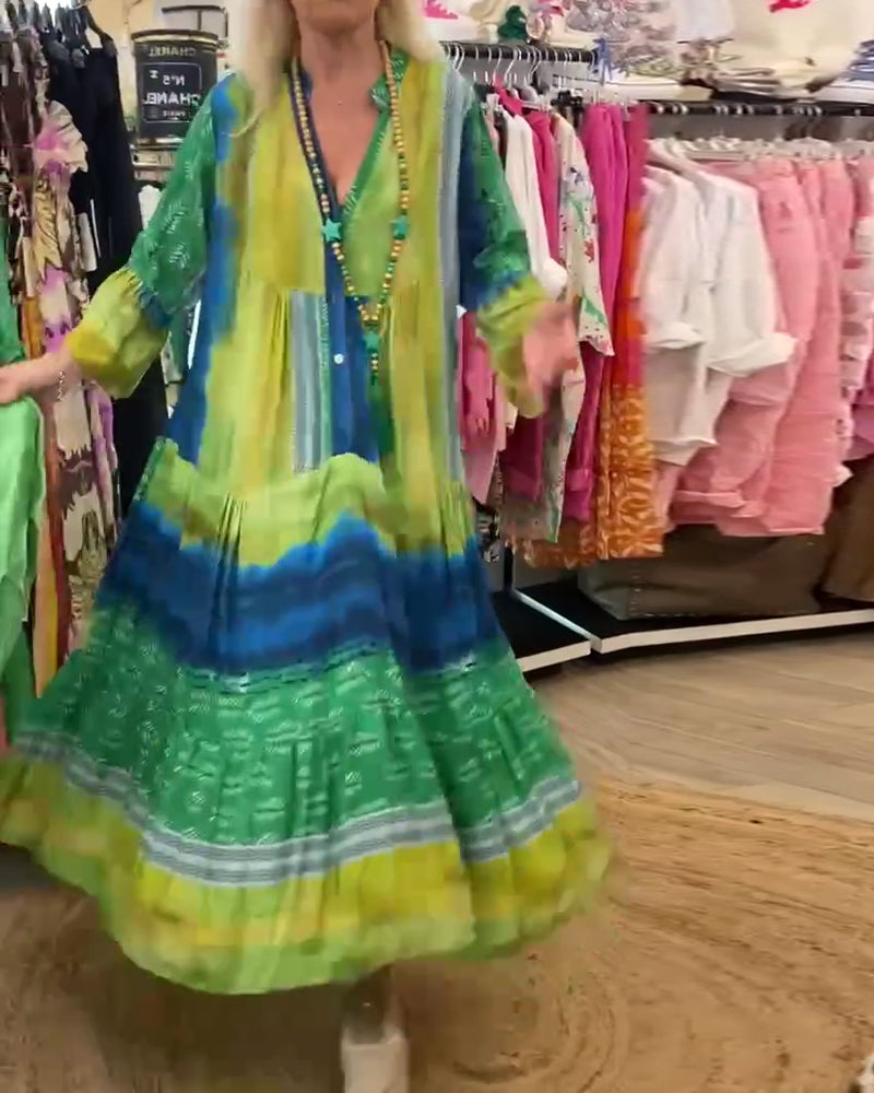 Lang farverig kjole i afslappet pasform med vide ærmer