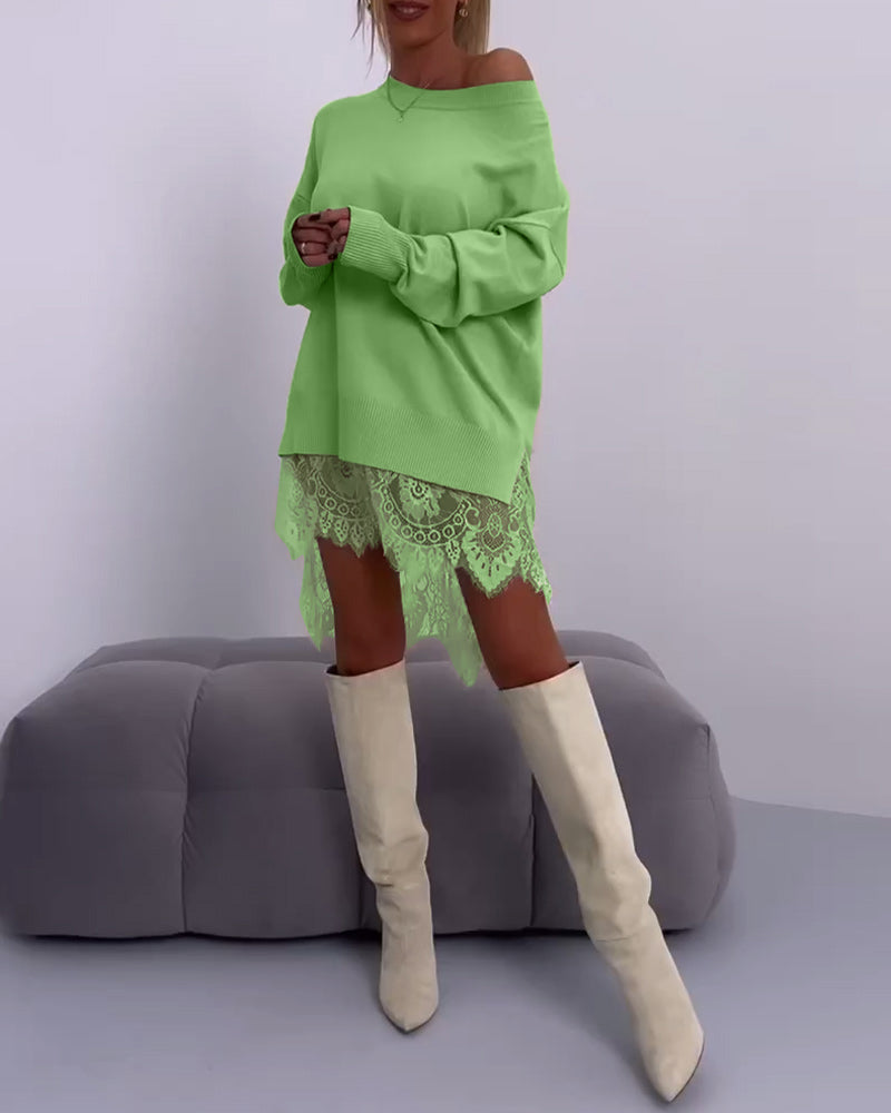 Ensfarvet slim fit off-shoulder sweater med blonder