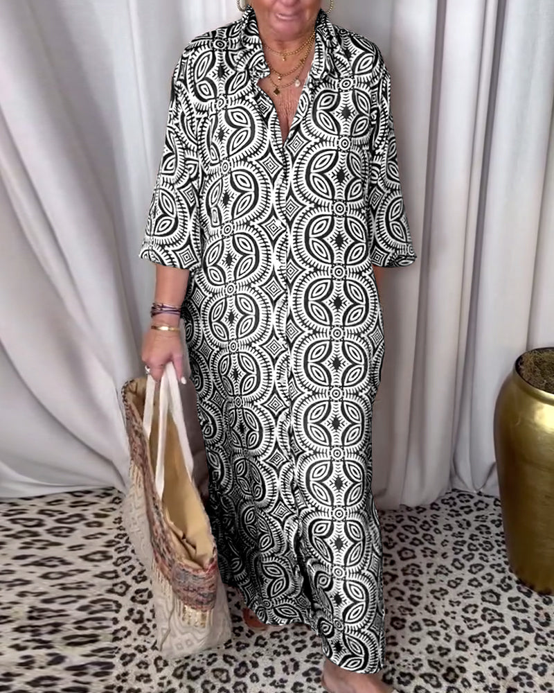 Vintage-mønstret maxikjole med skjortekrave og lommer