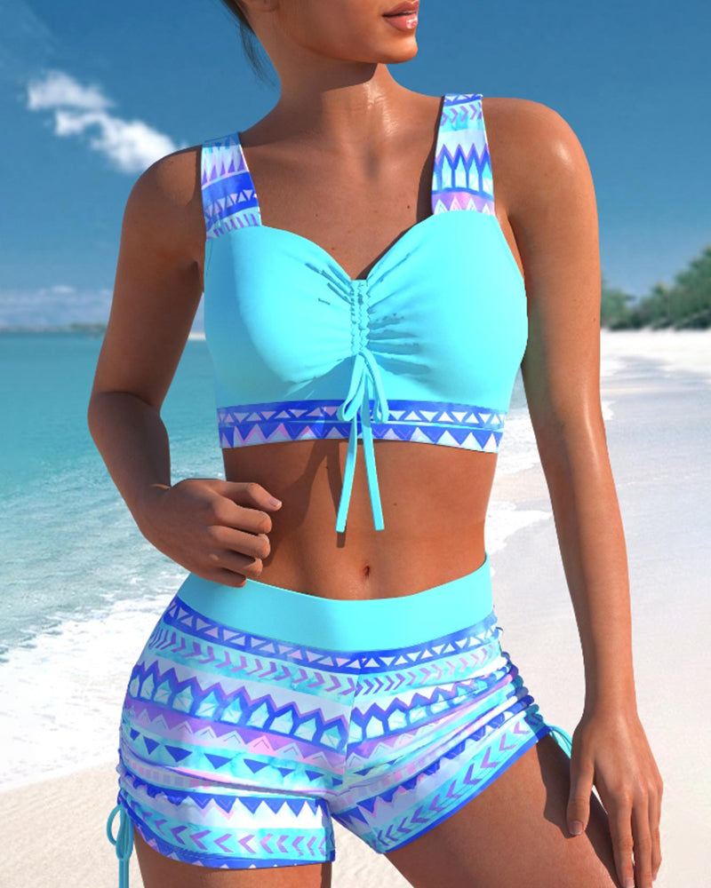 Slim fit bikini i friske farver