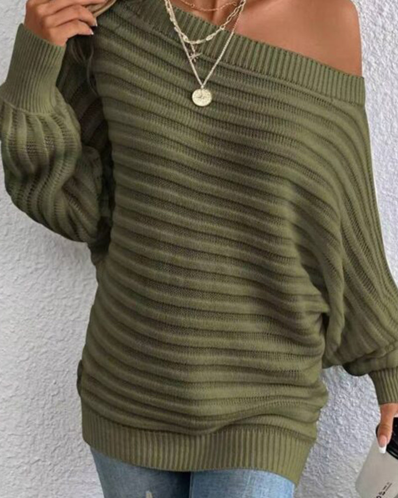 Ensfarvet ribstrikket off-shoulder sweater