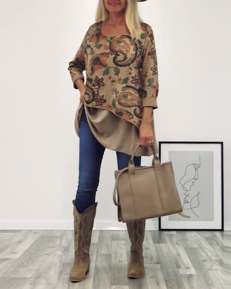 Lagdelt top med retro print