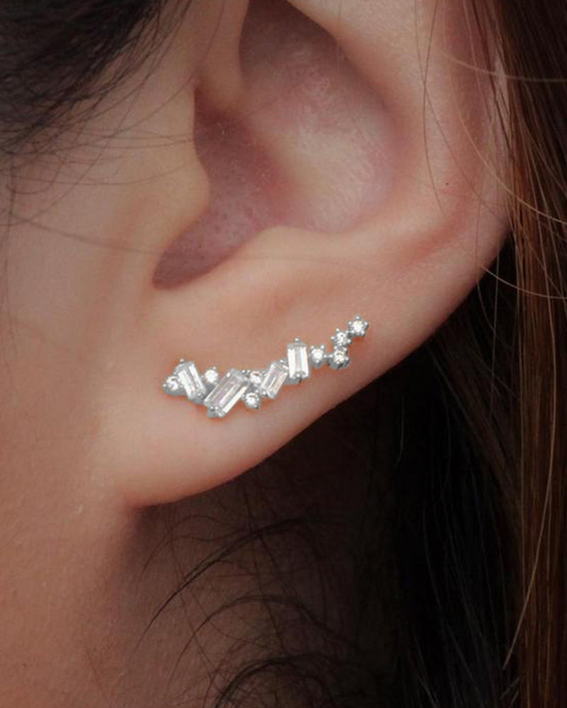 Enkle, geometriskformede, skinnende øreringe