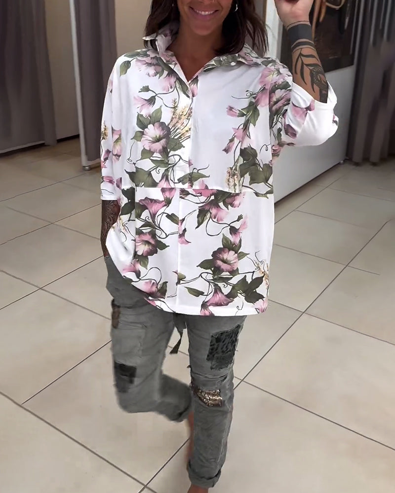 Frisk blomsterskjorte i afslappet pasform