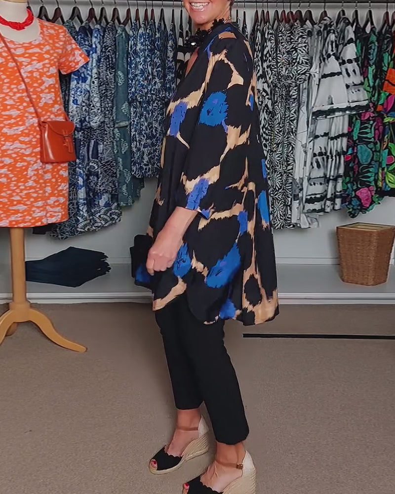 Langærmet bluse med V-hals og print