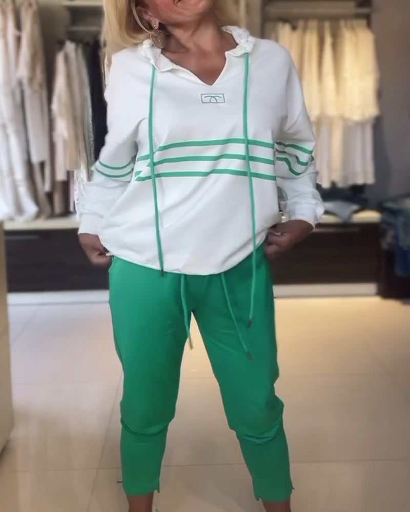 To-delt sæt | Stribet hættetrøje og bukser