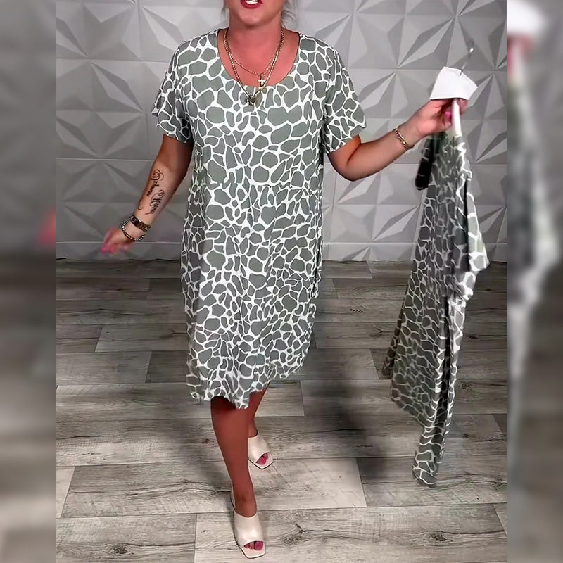 Kjole afslappet med print og rund hals