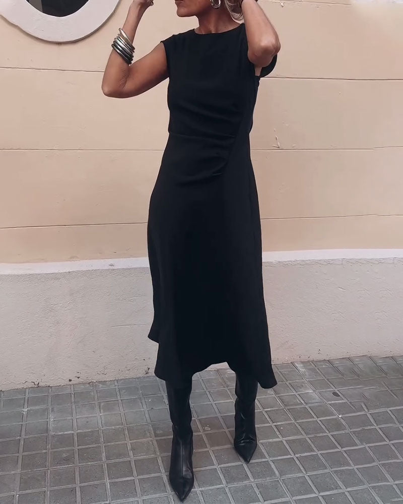 Elegant Ærmeløs Kjole Med Slank Talje