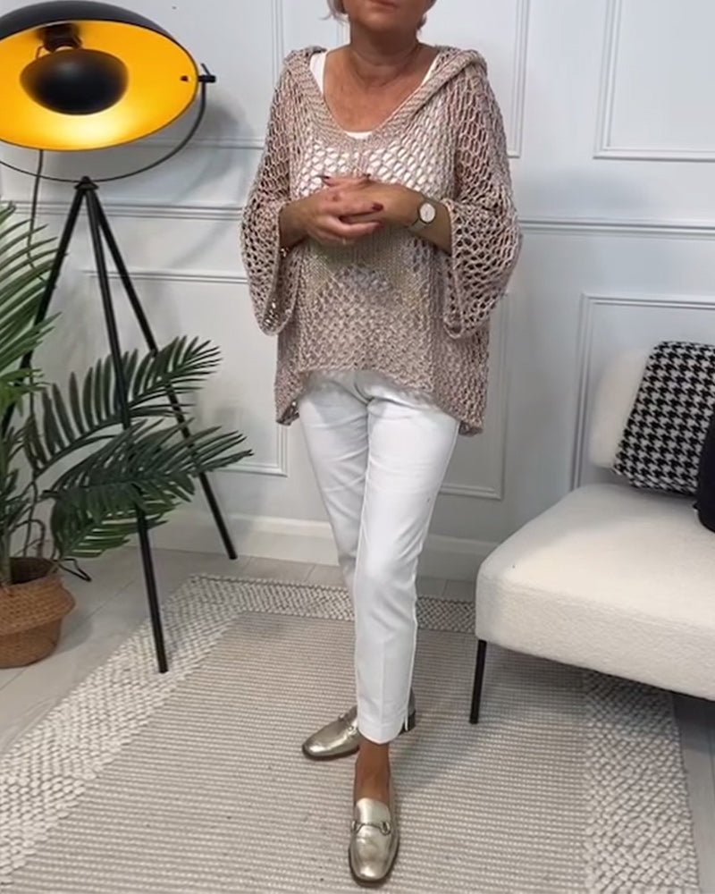 Ensfarvet hullet sweater i løs pasform