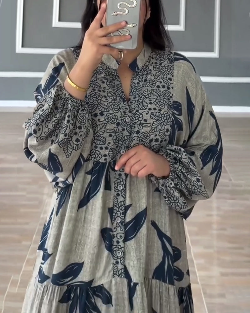 Kjole med lange ærmer og print