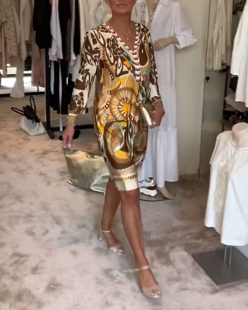 V-halset afslappet kjole med retroprint