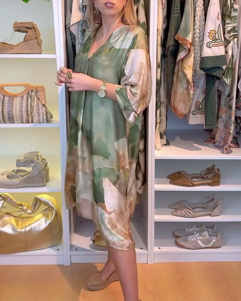 Kortærmet kjole med bladprint