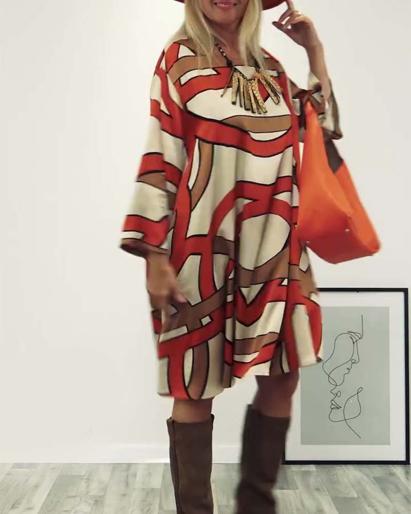 Kjole med rund hals og print