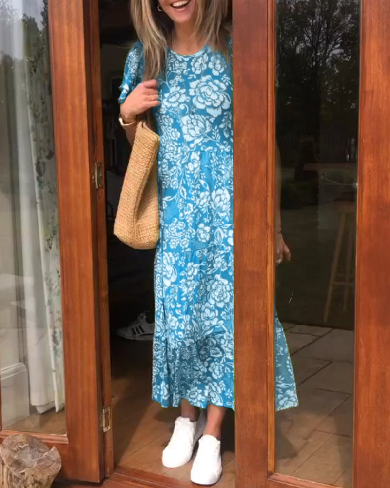 Kortærmet sommerkjole med blomsterprint