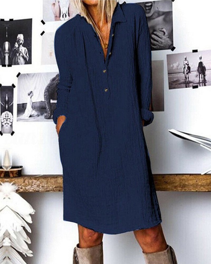 Langærmet ensfarvet kjole