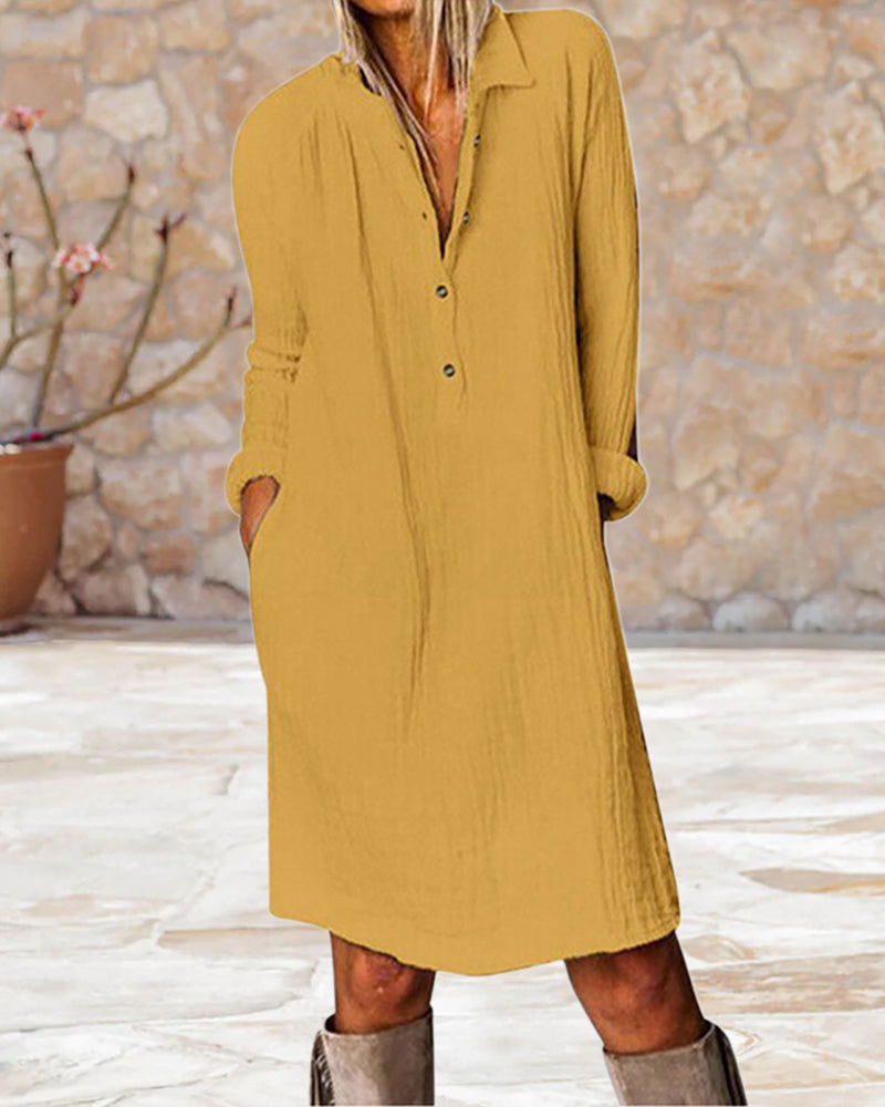 Langærmet ensfarvet kjole