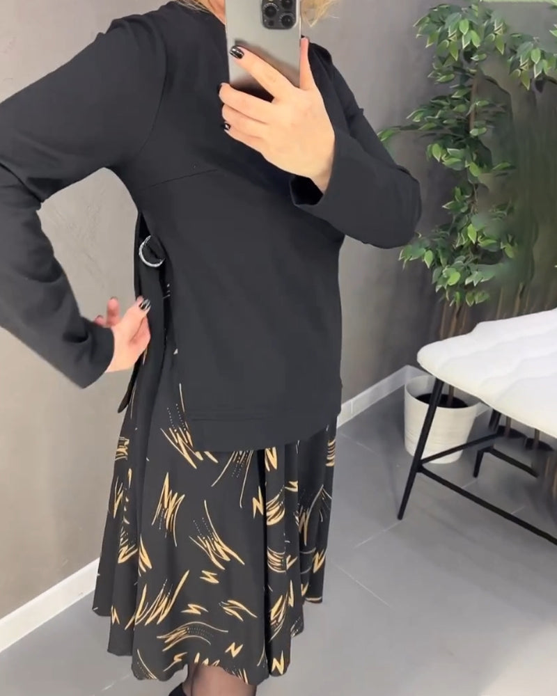 Afslappet kjole med mønstret nederdel