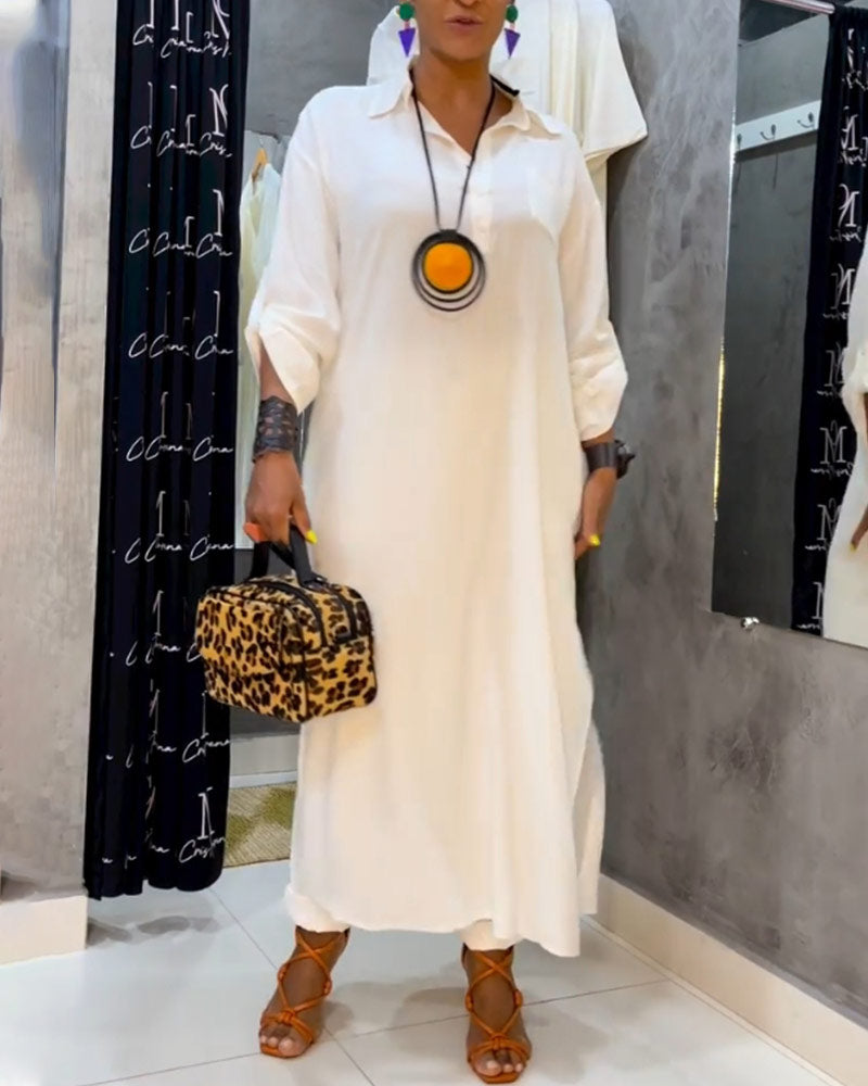 Hvid kjole med bred lapelkrave og lommer