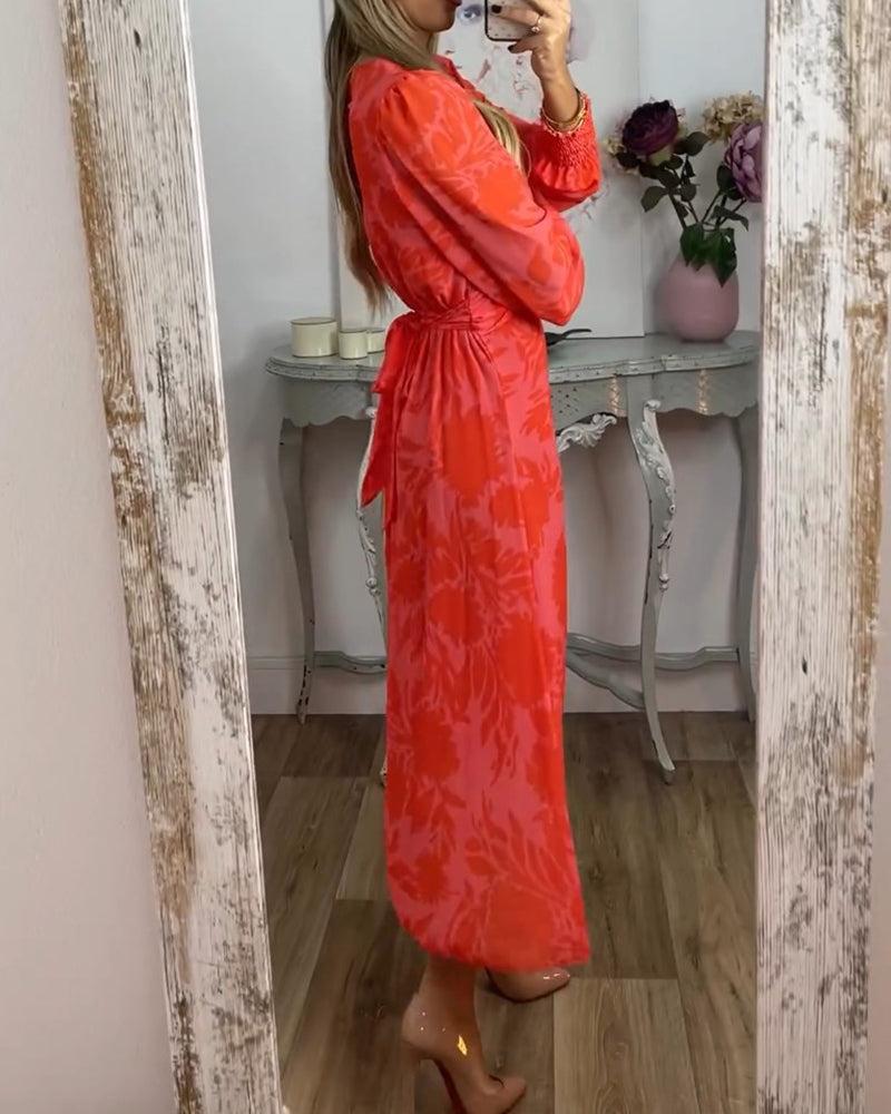 Sommerkjole med V-udskæring