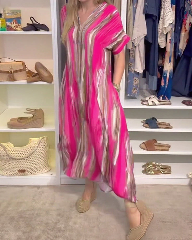 Kjole med afslappet løs v-hals