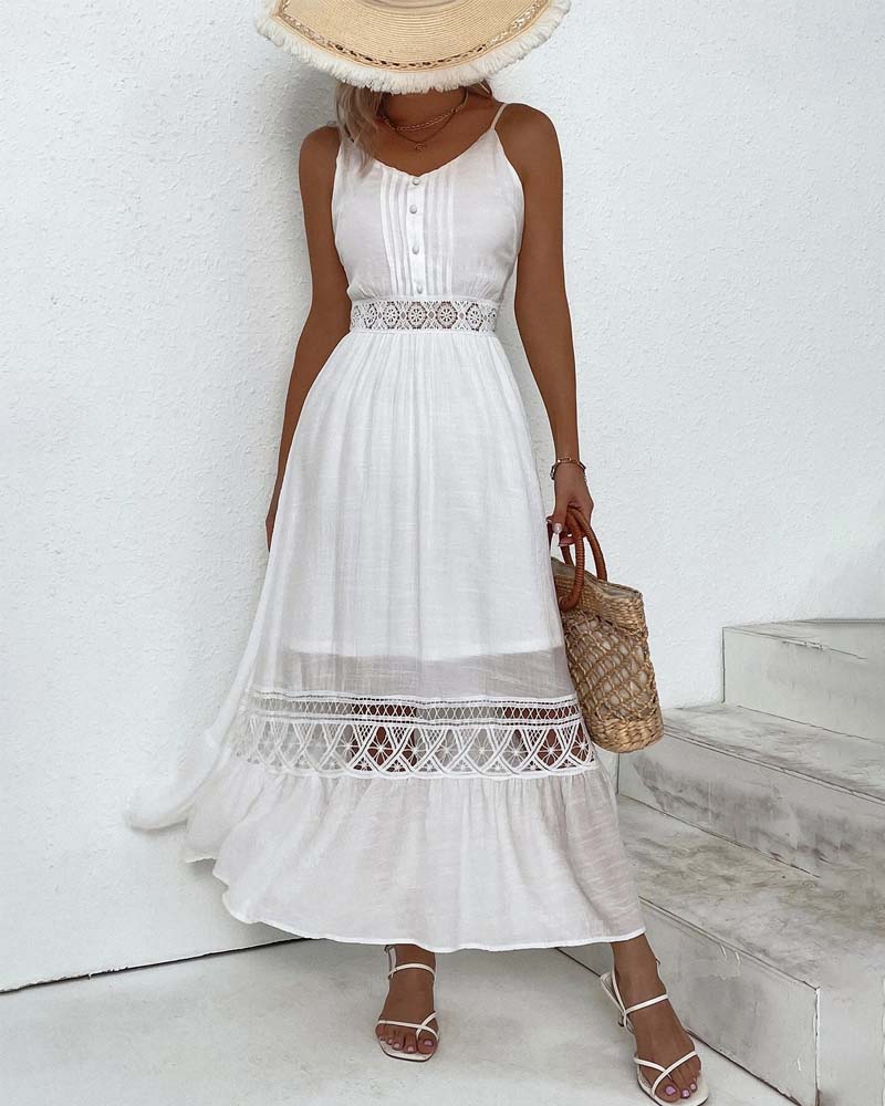 Hvid elegant kjole med blondepanel