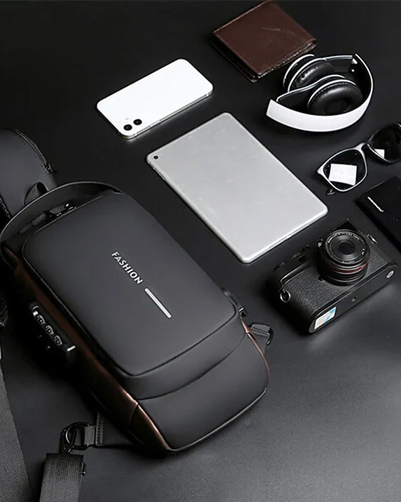 Tyverisikret brysttaske med kodelås