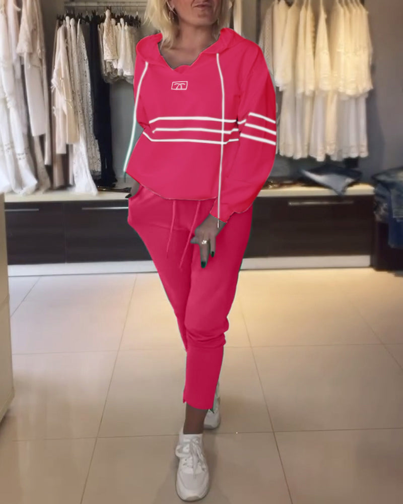 To-delt sæt | Stribet hættetrøje og bukser