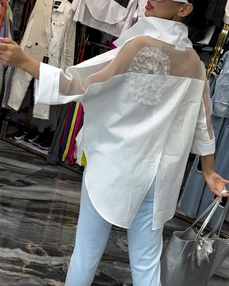 Blomsterbluse med lapel og blondepanel