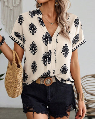 Kortærmet elegant bluse med print