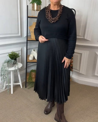 Lang patchworkkjole med svaj