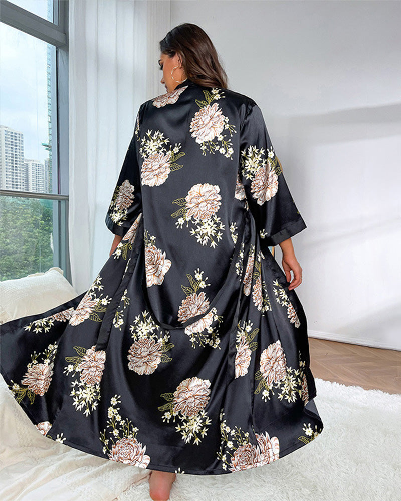 Sexet silkepyjamas tildækning i stor størrelse med print