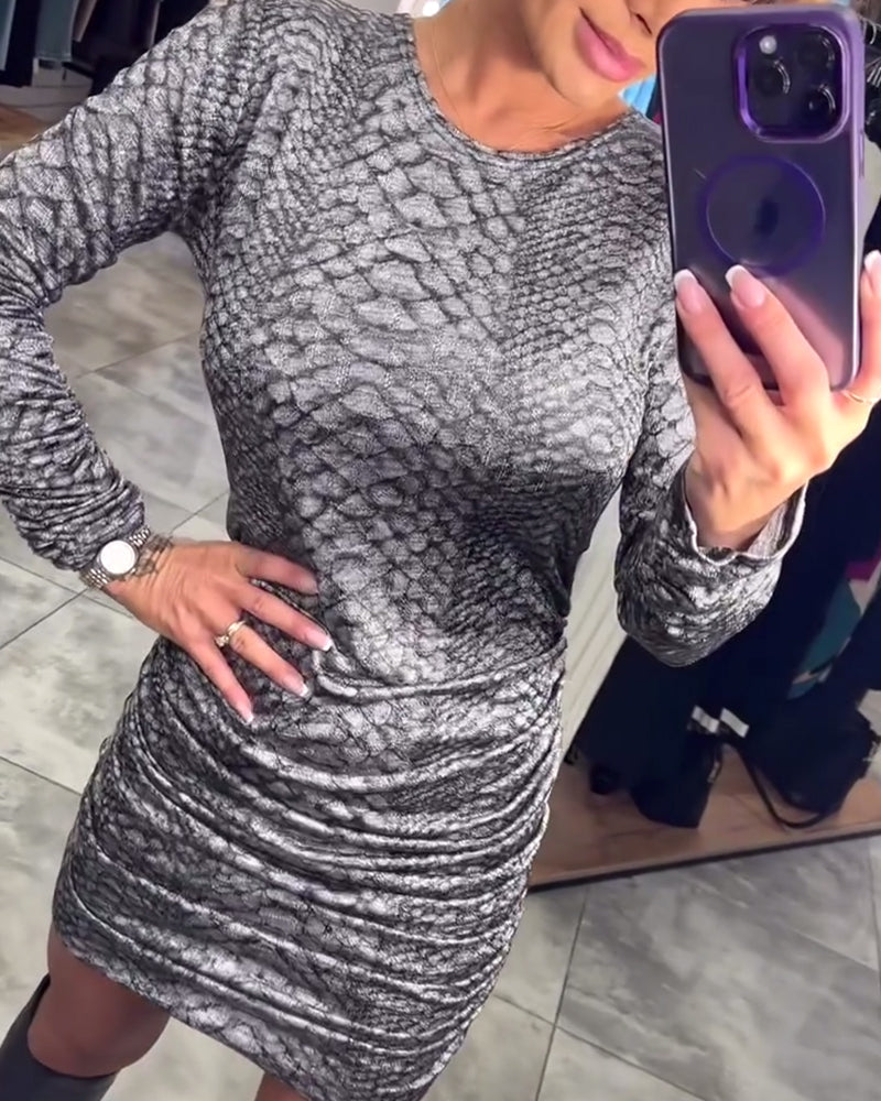 Langærmet kjole print og hofteomslag