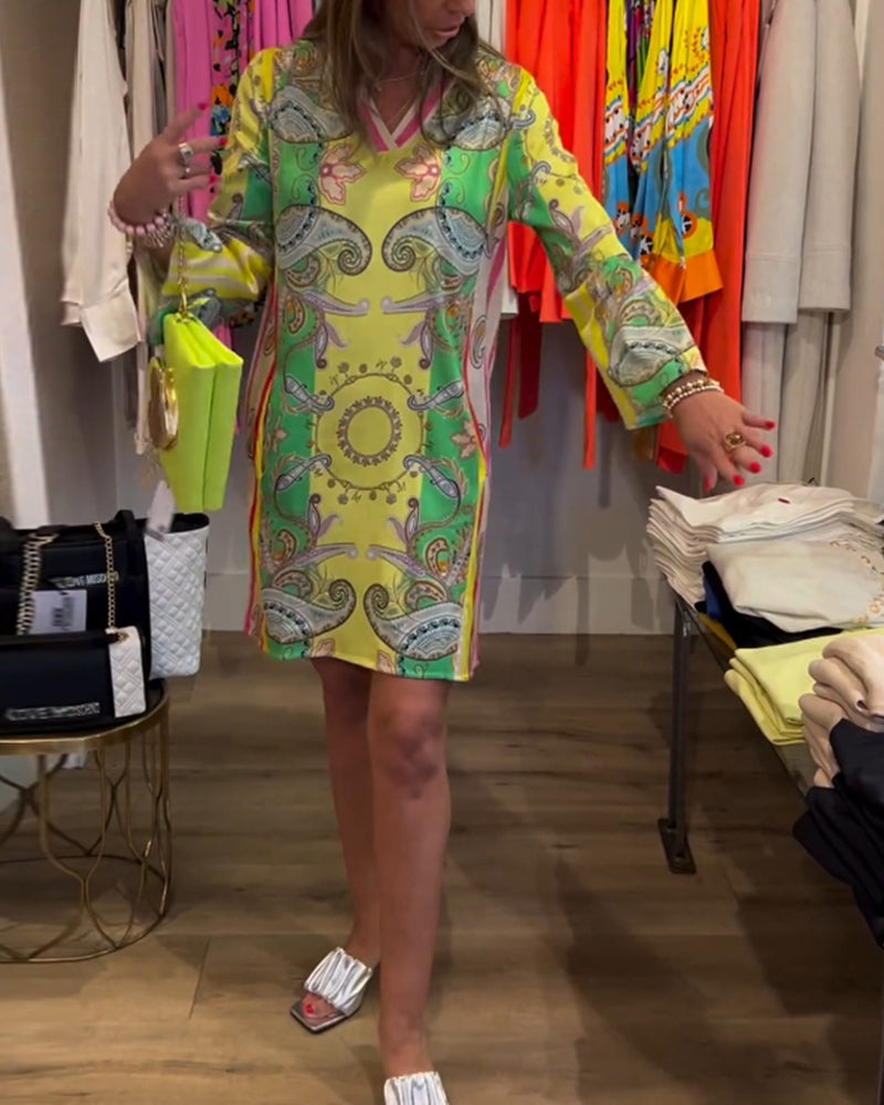 Farveblokmønstret kjole med V-udskæring