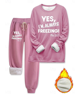 Todelt sæt afslappet plys varmt tekstprint