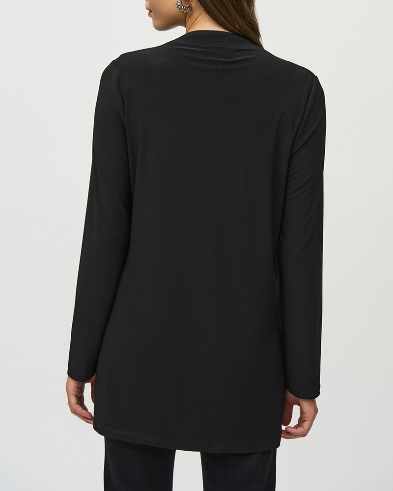 Ensfarvet frakke med PU-læder detaljer