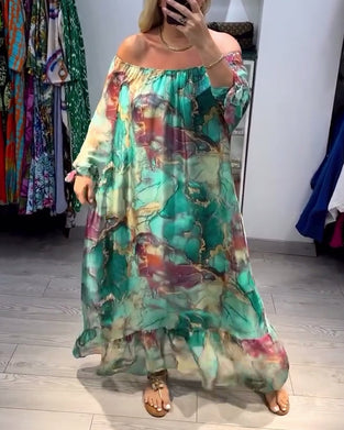 Off-shoulder kjole med blækprint i afslappet pasform