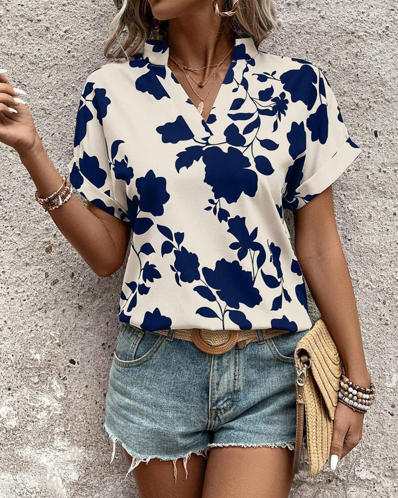 Skjorte Med V-Hals Og Flagermusærmer Med Tryk