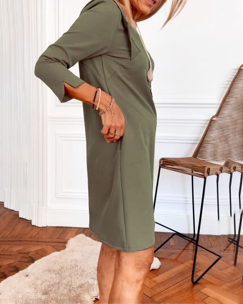 Elegant Shift kjole med lange ærmer