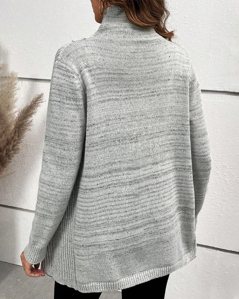 Slå-om sweater med høj hals