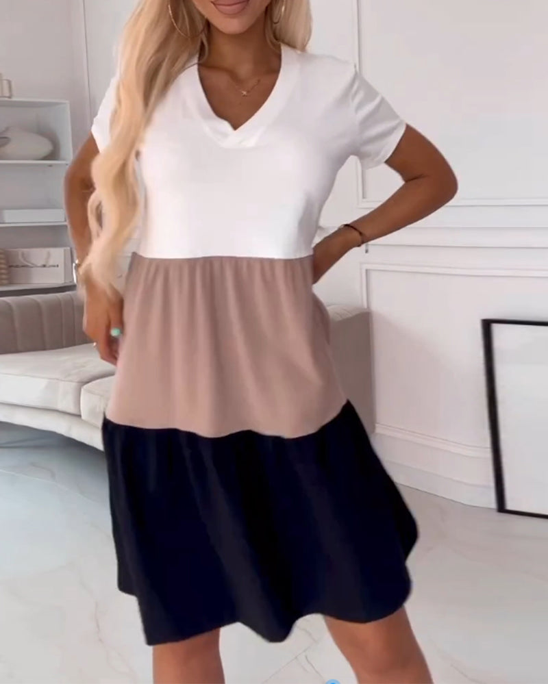 Farveblokmønstret kortærmet kjole