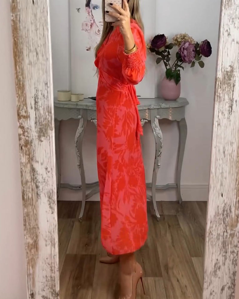 Sommerkjole med V-udskæring