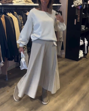 Sweatshirt i løs pasform med bare skuldre