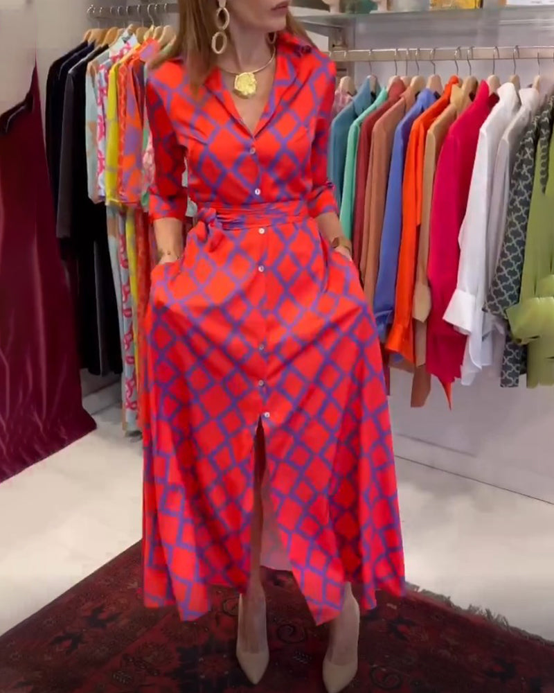 Skjortekjole med V-udskæring og 3/4 ærmer